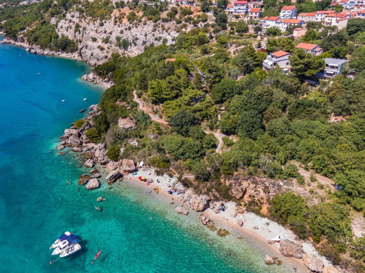 Holiday House Nova Stara Baška エクステリア 写真