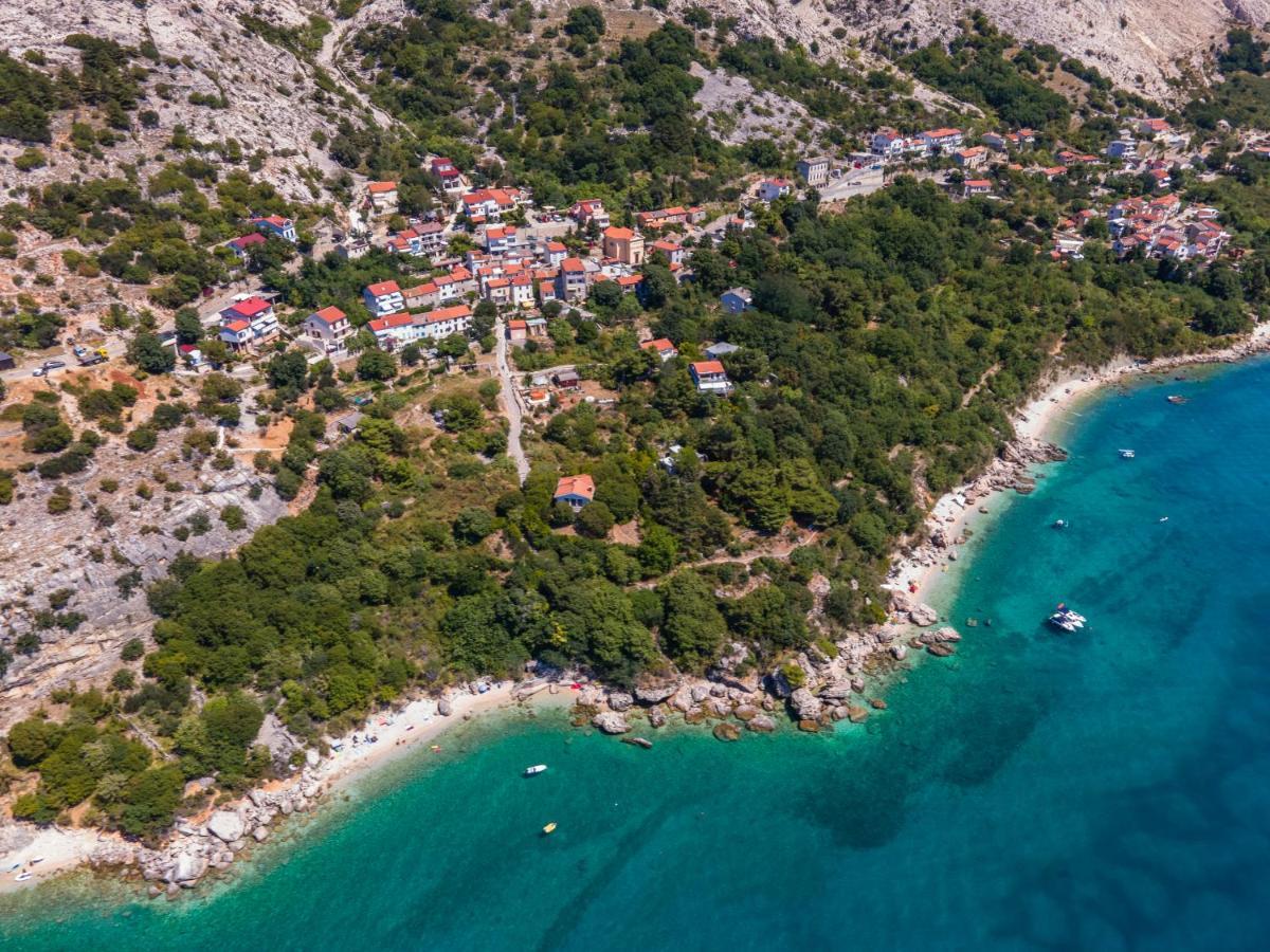 Holiday House Nova Stara Baška エクステリア 写真