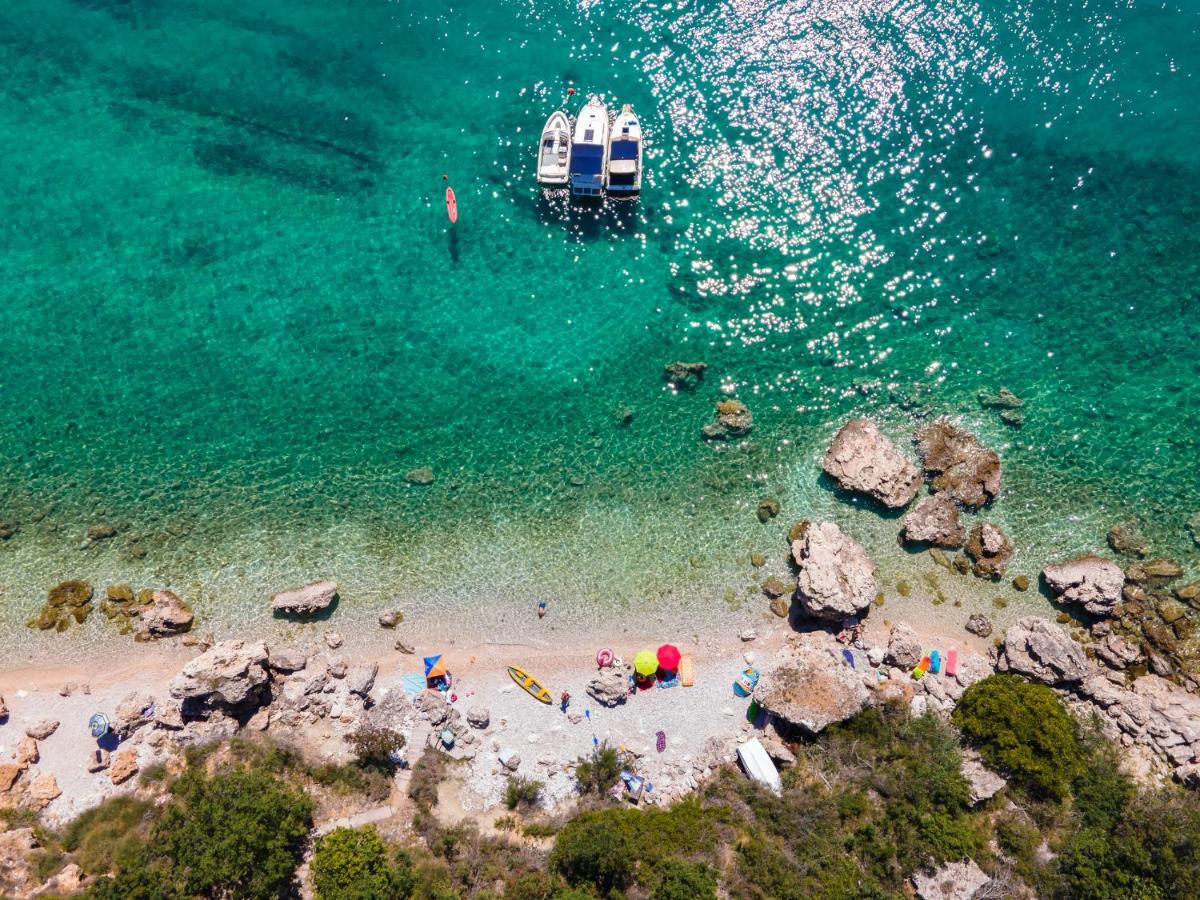 Holiday House Nova Stara Baška エクステリア 写真